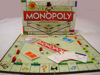 Country version India Monopoly from 2008.